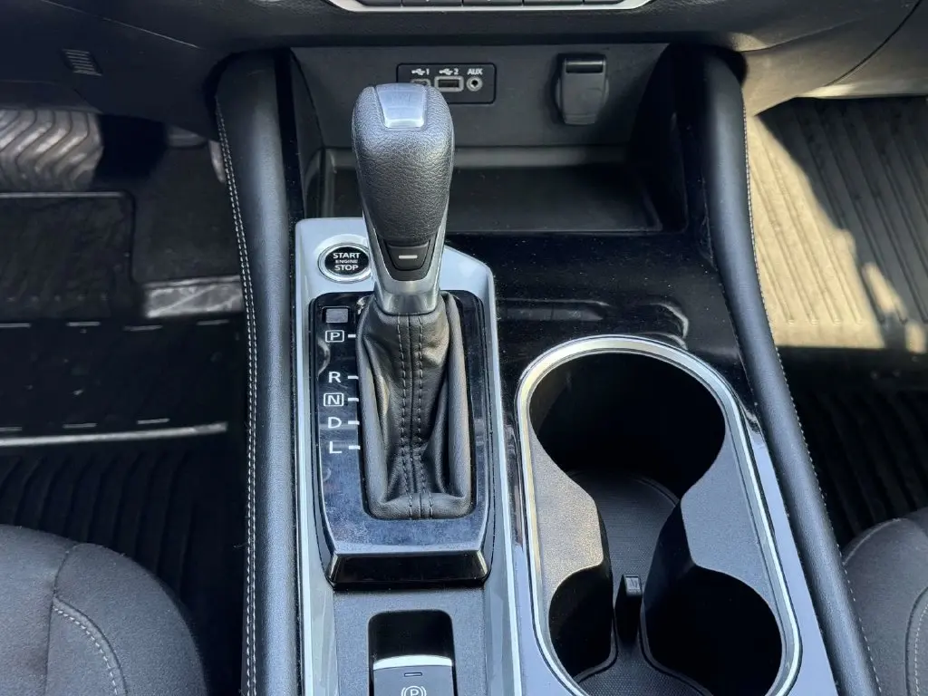 2023 Nissan Altima - $18,998