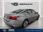 2024 Altima Thumbnail 7