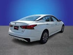 2025 Altima Thumbnail 4