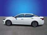 2025 Altima Thumbnail 7