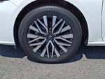 2025 Altima Thumbnail 8