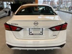 2025 Altima Thumbnail 6