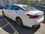 2025 Altima Thumbnail 3