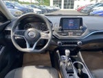 2021 Altima Thumbnail 10