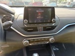 2022 Altima Thumbnail 28