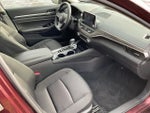 2023 Altima Thumbnail 18