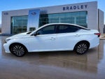 2026 Altima Thumbnail 4