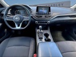 2026 Altima Thumbnail 9