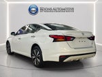 2022 Altima Thumbnail 2