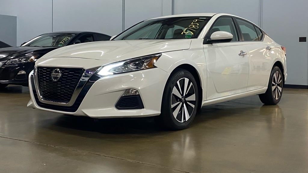 Preowned 2022 Nissan Altima 2.5 SV for Sale