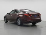 2023 Altima Thumbnail 2