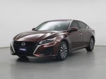 2023 Altima Thumbnail 4