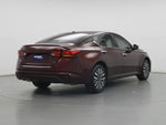 2023 Altima Thumbnail 8