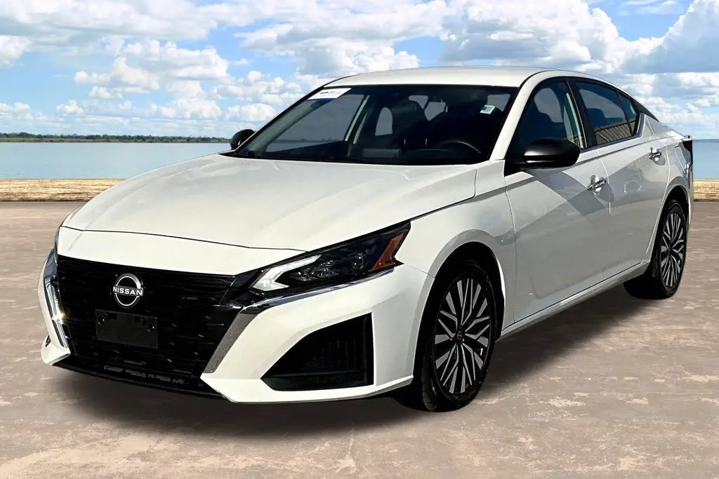 2025 Nissan Altima - $21,998