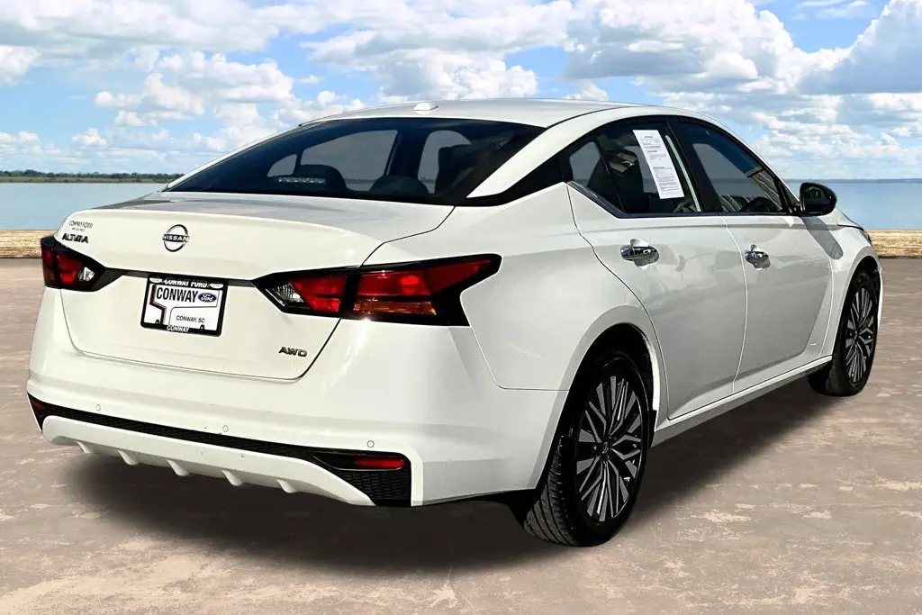 2025 Nissan Altima - $21,998