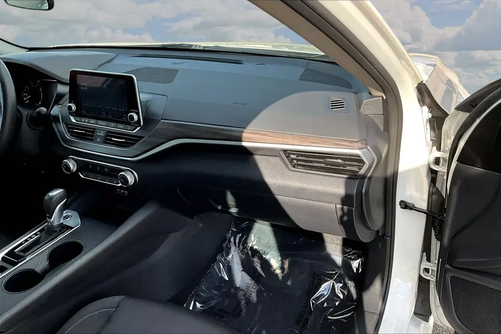 2025 Nissan Altima - $21,998