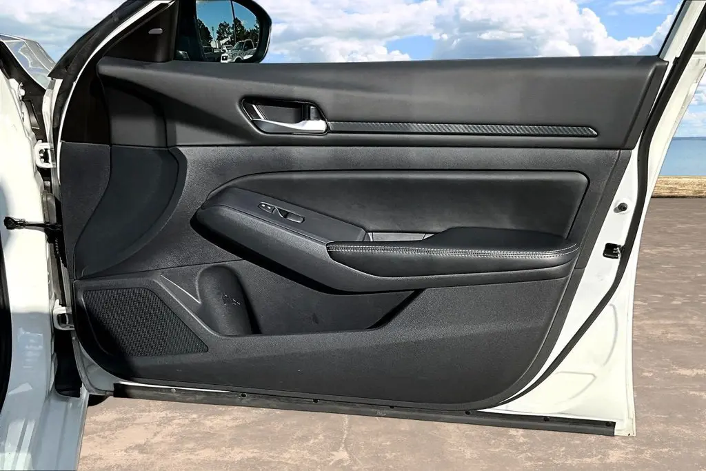 2025 Nissan Altima - $21,998