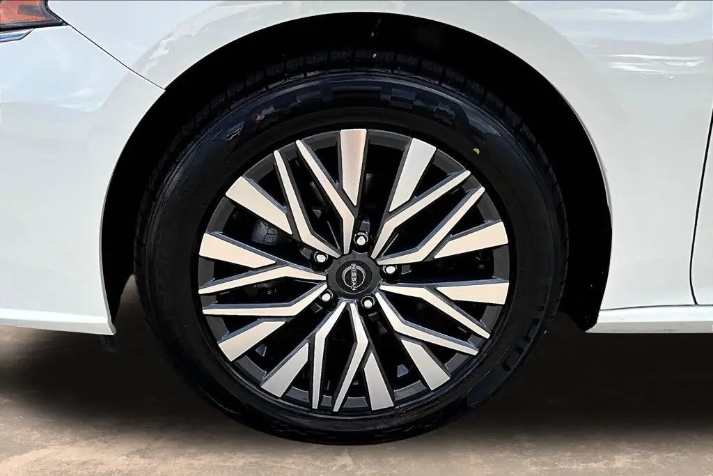 2025 Nissan Altima - $21,998