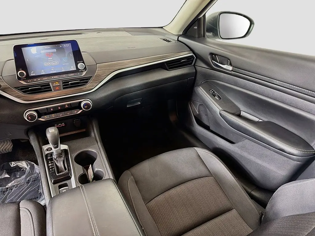 2025 Nissan Altima - $17,999