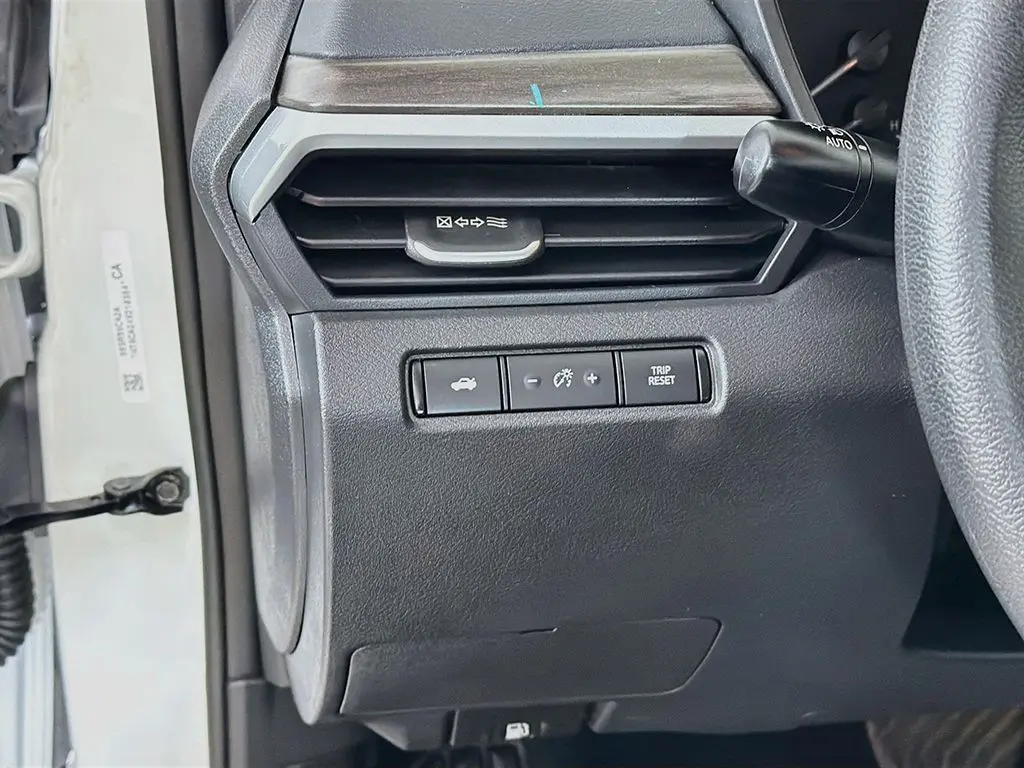 2025 Nissan Altima - $17,999