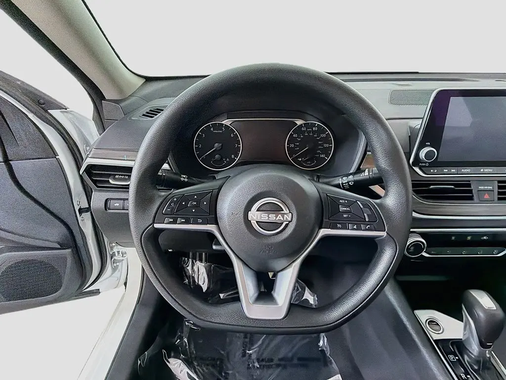 2025 Nissan Altima - $17,999