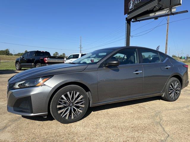 2025 Nissan Altima - $23,995