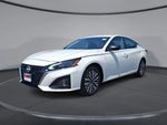 2026 Altima Thumbnail 1
