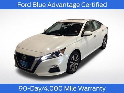 Photo of a 2019 Nissan Altima AWD 2.5 SV 4DR Sedan for sale