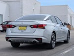2021 Altima Thumbnail 5