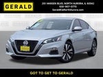 2021 Altima Thumbnail 31