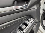 2022 Altima Thumbnail 11