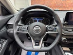 2022 Altima Thumbnail 15