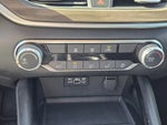 2023 Altima Thumbnail 24