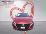 2023 Altima Thumbnail 2