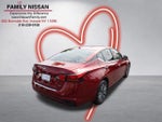 2023 Altima Thumbnail 3