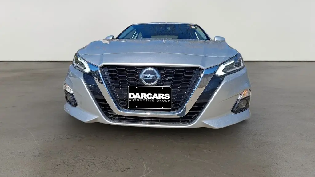 2020 Nissan Altima 2.5 SV