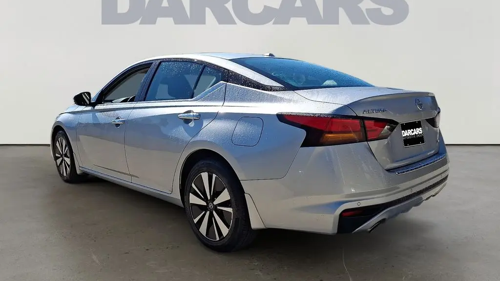 2020 Nissan Altima 2.5 SV