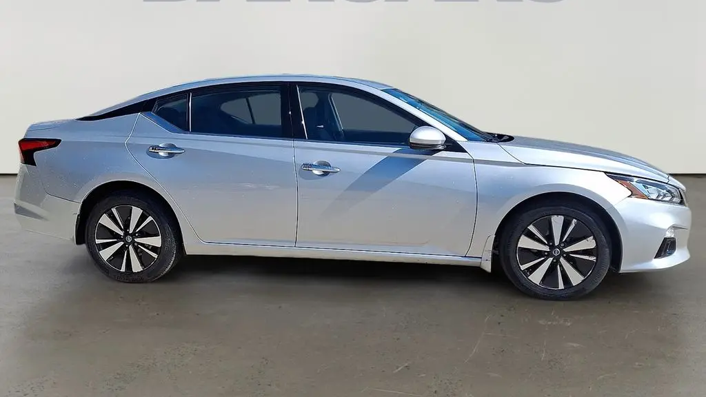 2020 Nissan Altima 2.5 SV