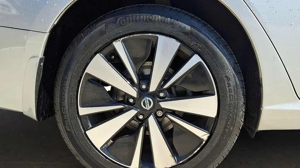 2020 Nissan Altima 2.5 SV