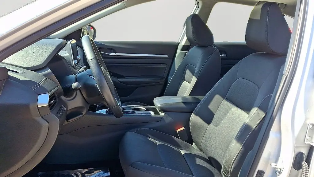 2020 Nissan Altima 2.5 SV