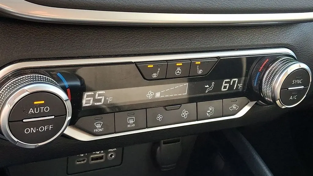 2020 Nissan Altima 2.5 SV