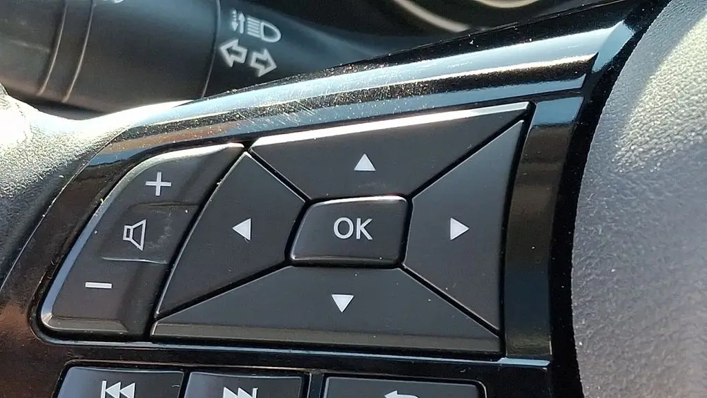 2020 Nissan Altima 2.5 SV