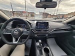 2024 Altima Thumbnail 19