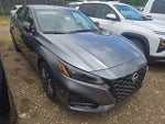 2026 Altima Thumbnail 4