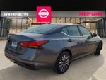 2026 Altima Thumbnail 5