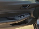 2026 Altima Thumbnail 17