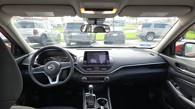 2021 Nissan Altima 2.5 SV