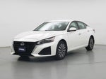 2023 Altima Thumbnail 4