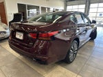 2024 Altima Thumbnail 12