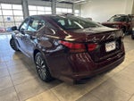 2024 Altima Thumbnail 14